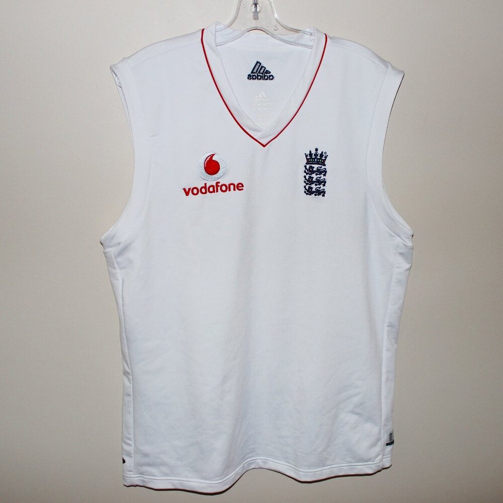 vintage❤️Adidas ENGLAND 2008 Cricket Sleeveless Vest not jersey shirt Vodafone